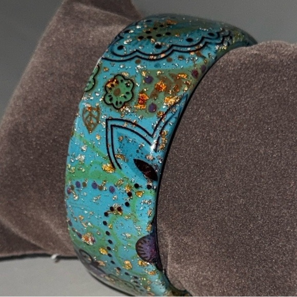 Artisan Teal and Gold Lucite Chunky Bangle Floral Paisley Bracelet Dimensional - Picture 9 of 9
